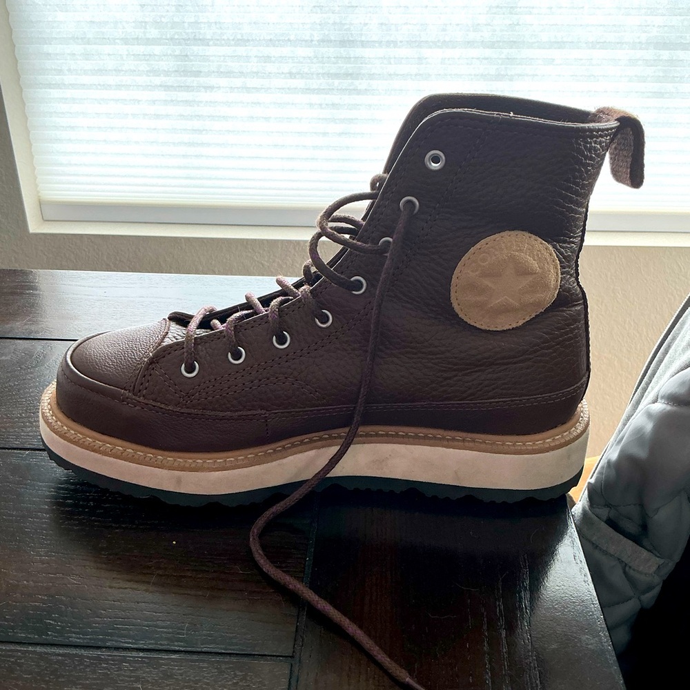 Converse waterproof leather brown boots